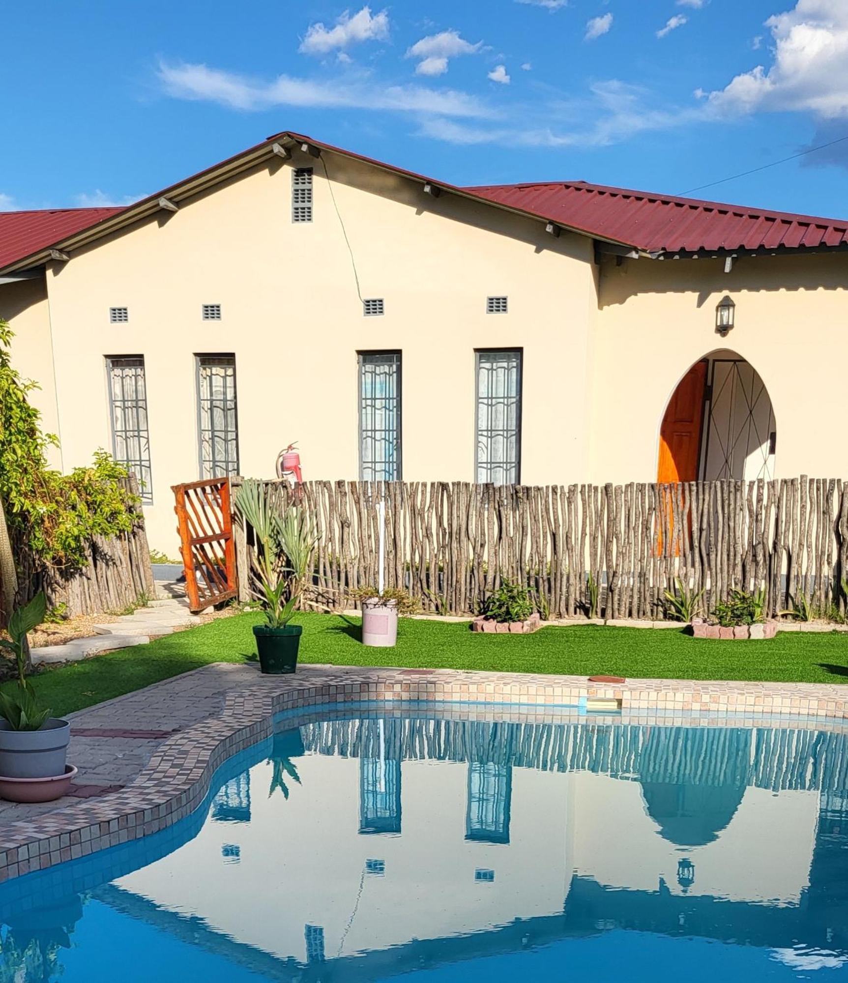 Maun Luxury Oasis Exterior foto